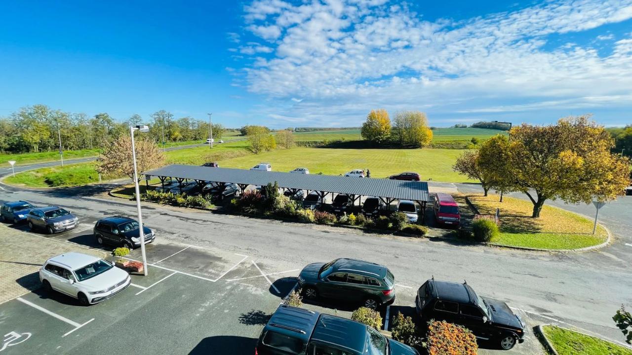 Patyi Etterem Es Hotel