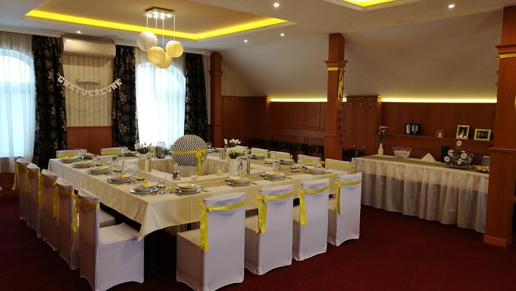 Hotel Patyi Etterem Es Bögöte